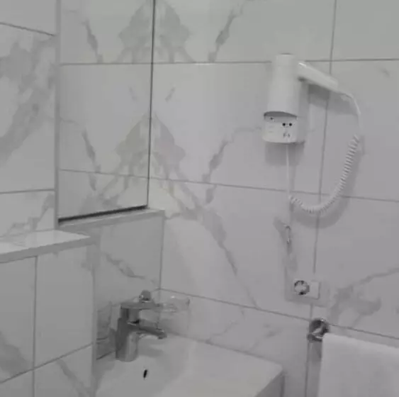 پانسیون Villa Orkidea