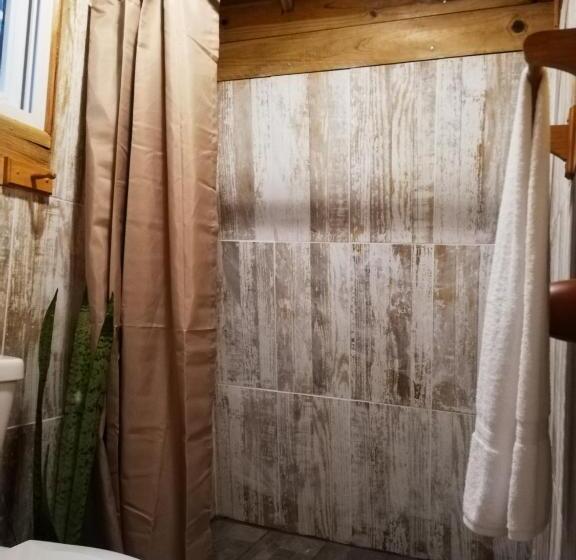 فندق صغير Bodhi Santa Catalina