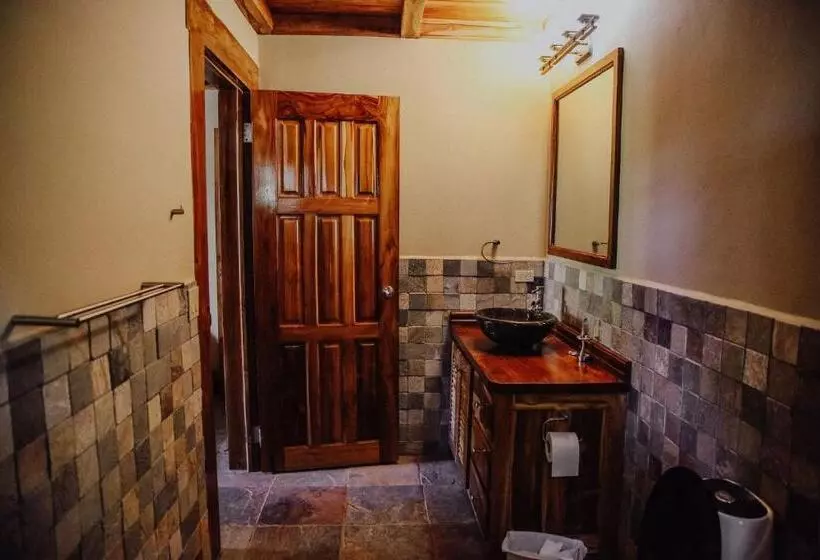 ユースホステル Bodhi Santa Catalina