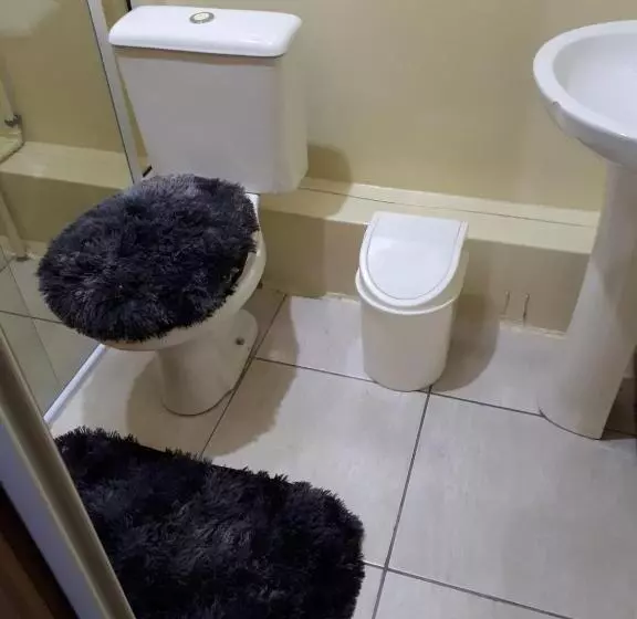 ユースホステル Suíte Barros