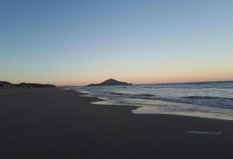 ユースホステル Suíte Barros