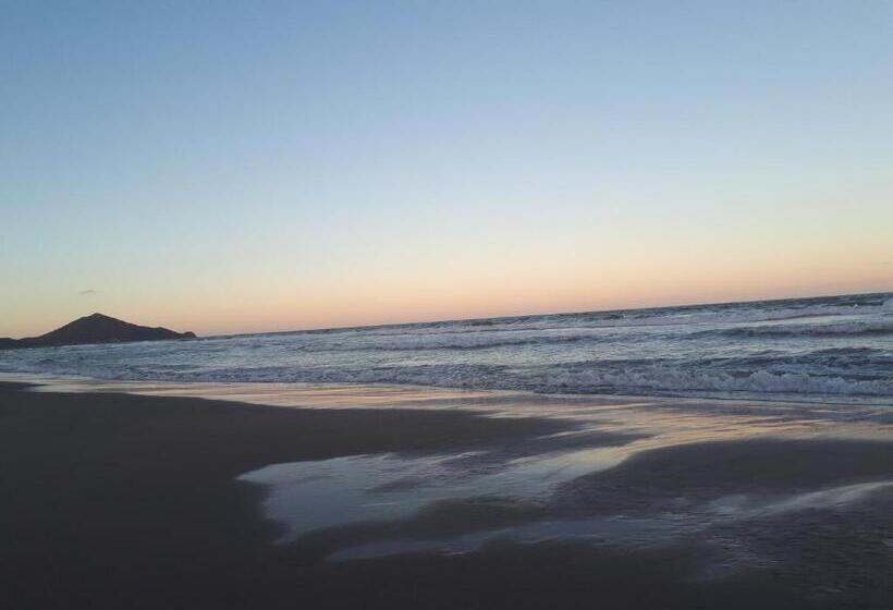 ユースホステル Suíte Barros