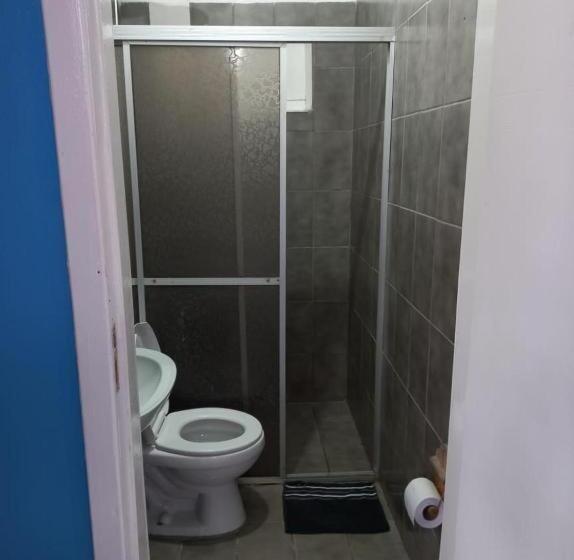 ユースホステル Suíte Barros