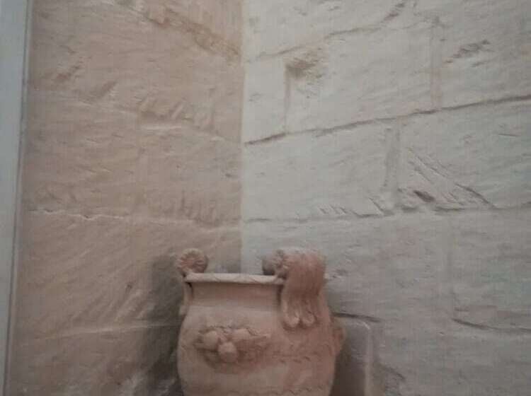 تختخواب و صبحانه Oikos Atena