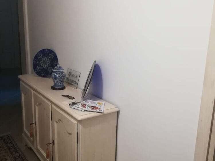 تختخواب و صبحانه Oikos Atena