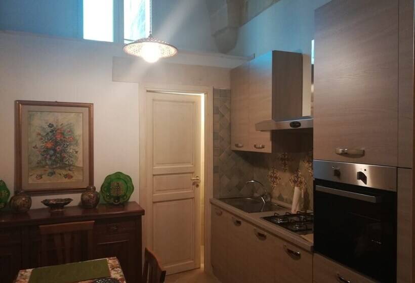 تختخواب و صبحانه Oikos Atena