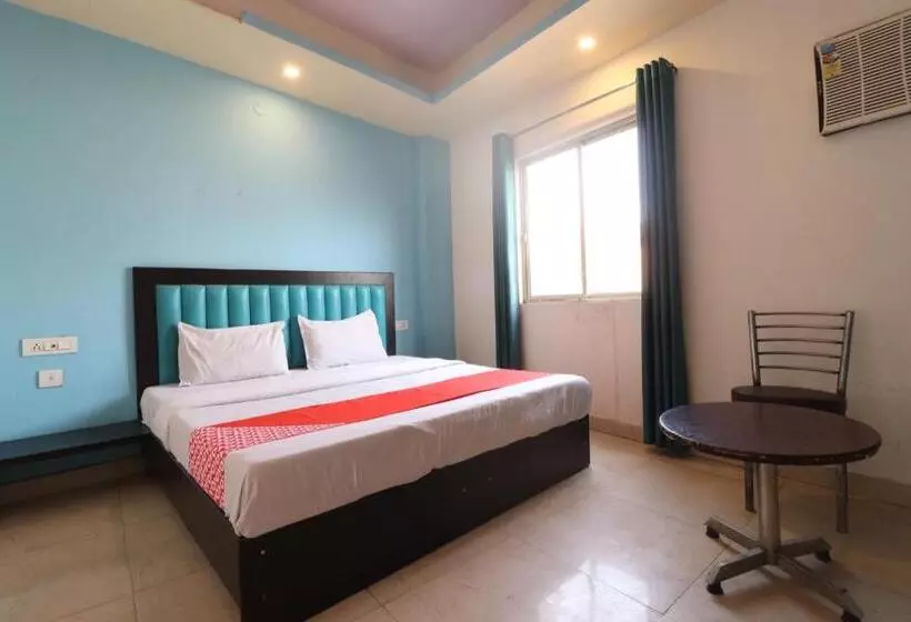 Hotel The Ganges Glory
