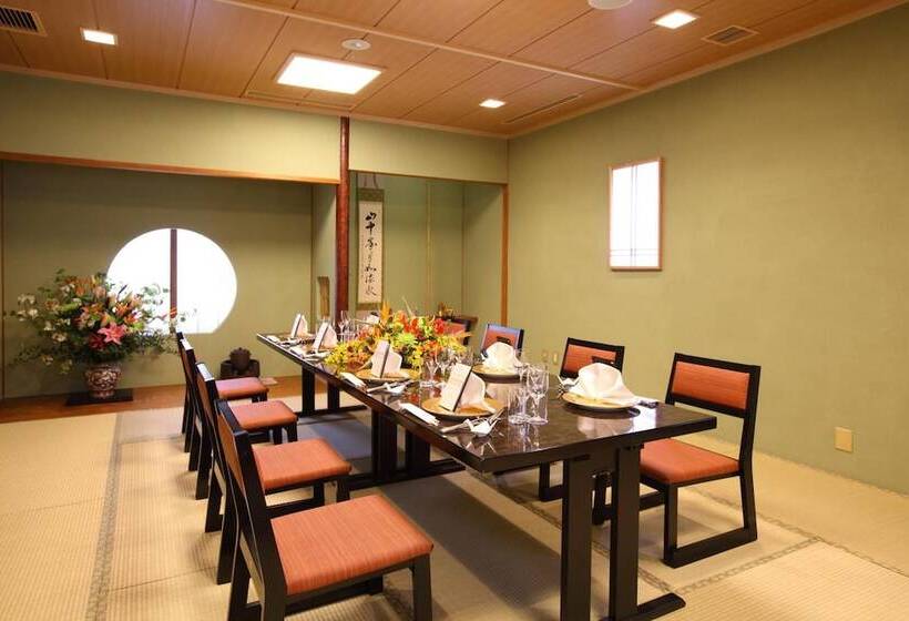 בית מלון כפרי Ligare Kasugano