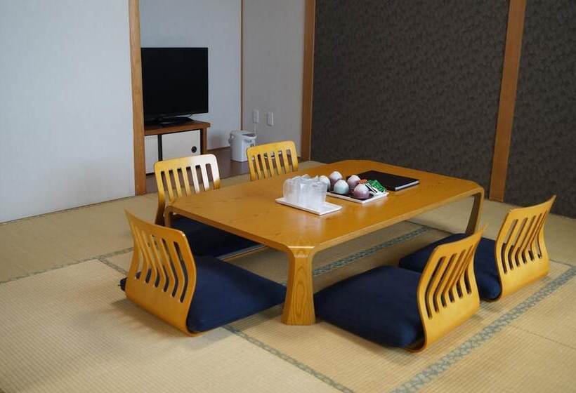 בית מלון כפרי Ligare Kasugano