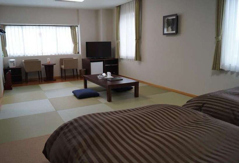 בית מלון כפרי Ligare Kasugano