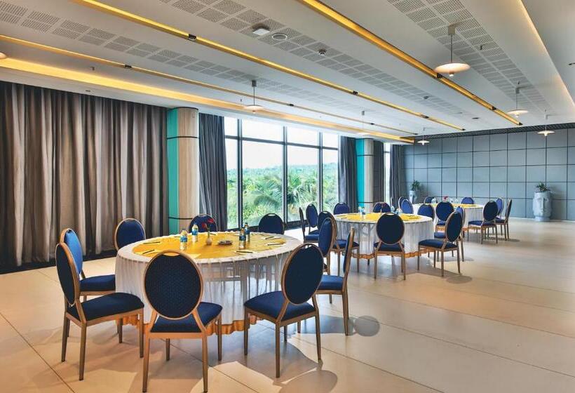 فندق Pushpak Grande