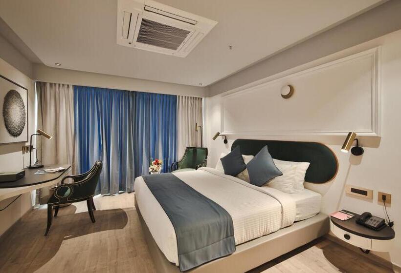 فندق Pushpak Grande