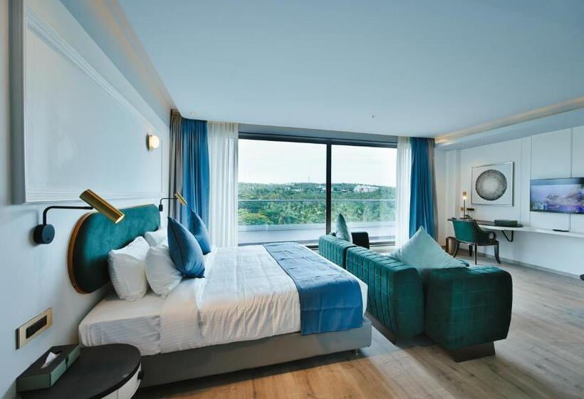 فندق Pushpak Grande