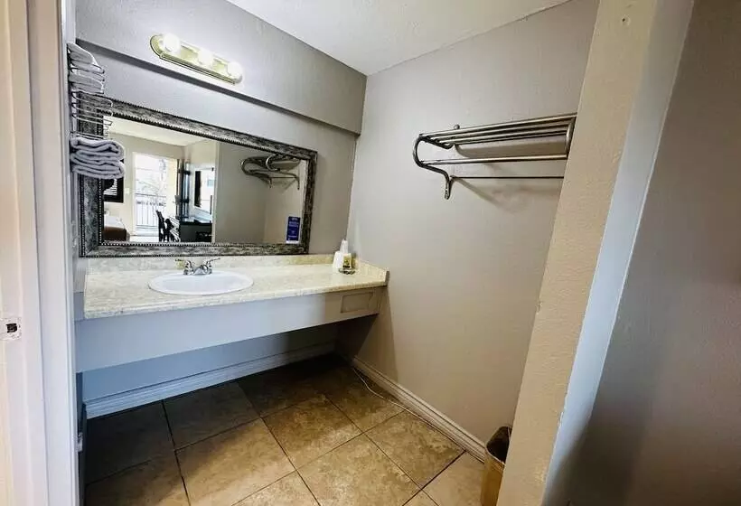 モーテル Casa Blanca Express & Suites Cypress Buena Park   Anaheim Area