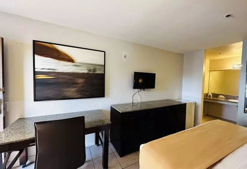 モーテル Casa Blanca Express & Suites Cypress Buena Park   Anaheim Area