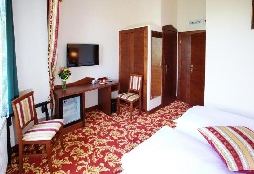 בית מלון כפרי Fortna