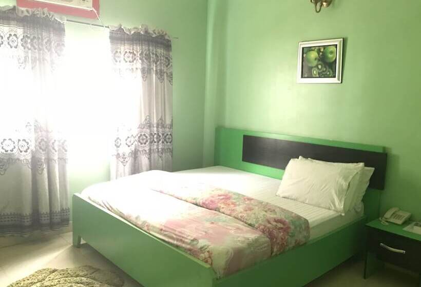 Meadway Luxury Hotels