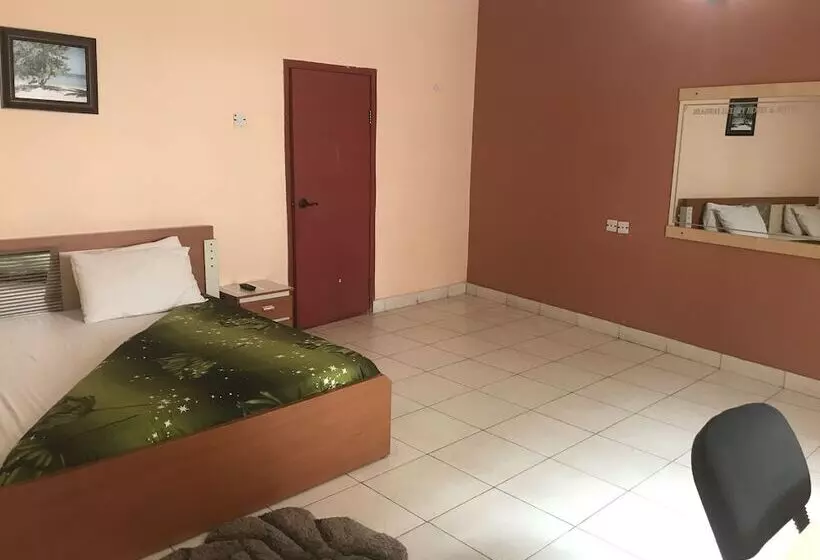 Meadway Luxury Hotels