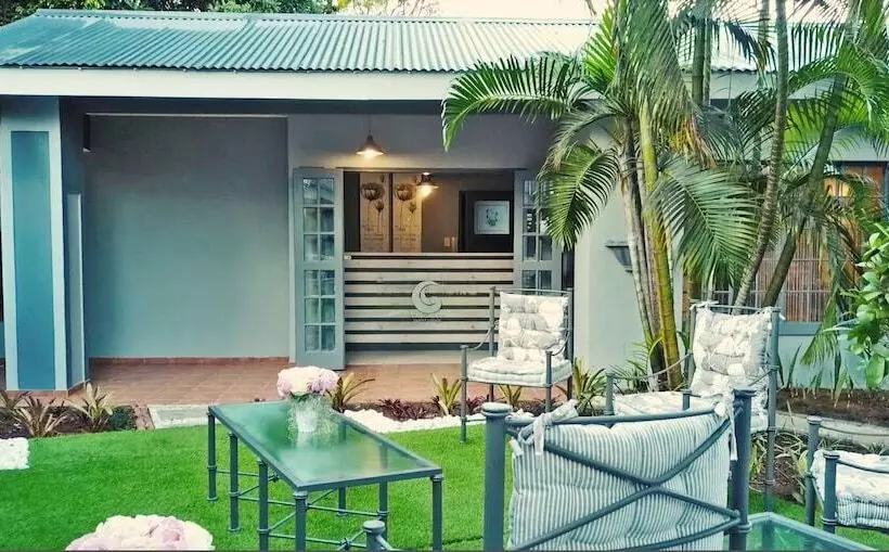 ホテル Cascades Guest Lodge