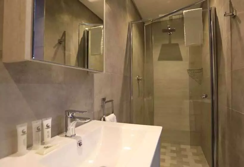 ホテル Cascades Guest Lodge