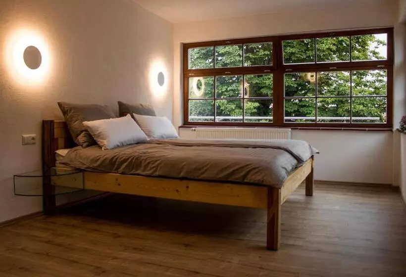 Hotel Wirgarten Antik