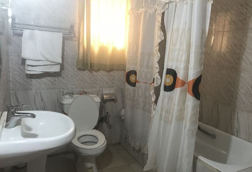 Meadway Luxury Hotels