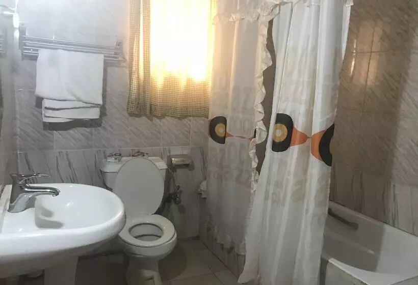 Meadway Luxury Hotels