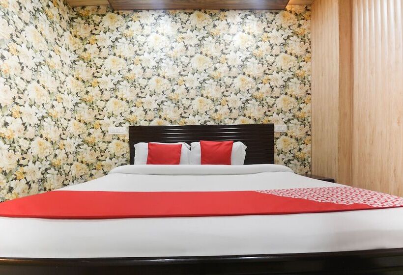 Oyo 16515 Hotel Bombay Residency
