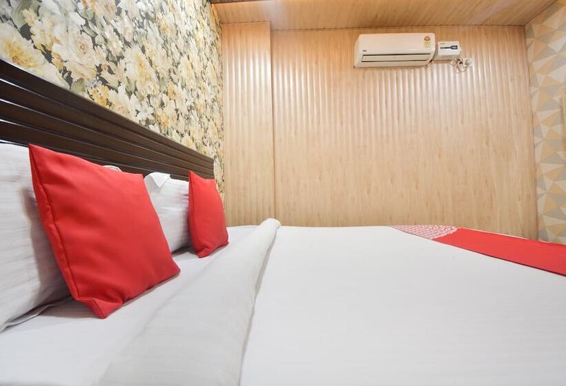 Oyo 16515 Hotel Bombay Residency