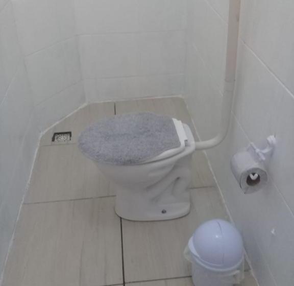 Pension Pousada Jardim Do éden