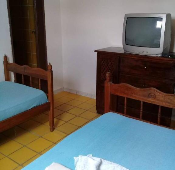 Pension Pousada Jardim Do éden