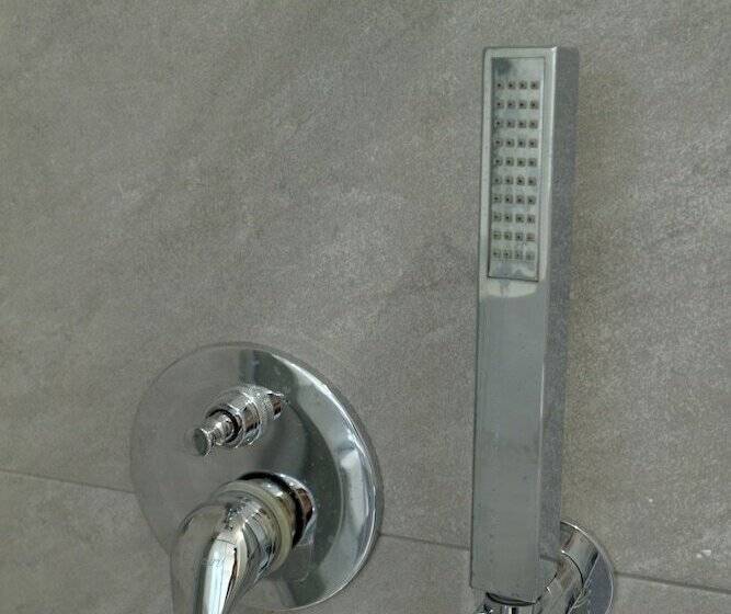 مبيت وإفطار Dimora Dell Arte   Foresteria Lombarda Smart Rent