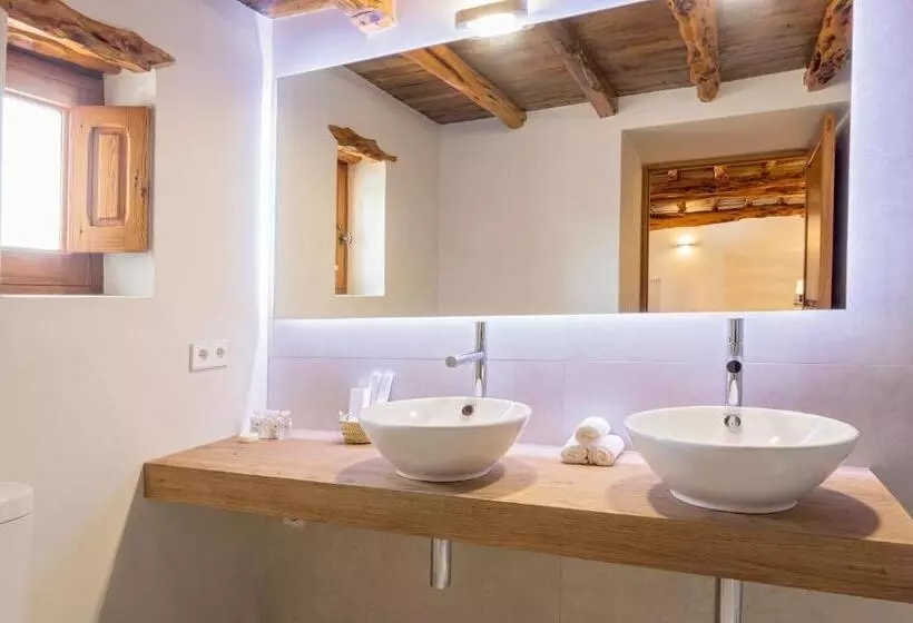Hotelli Agroturismo Can Toni Xumeu  Adults Only