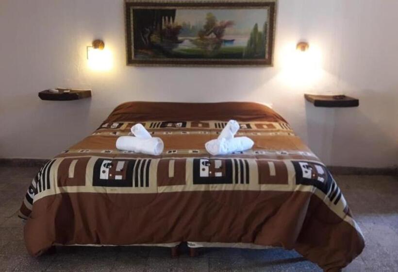 בית מלון כפרי Hacienda Casa Blanca