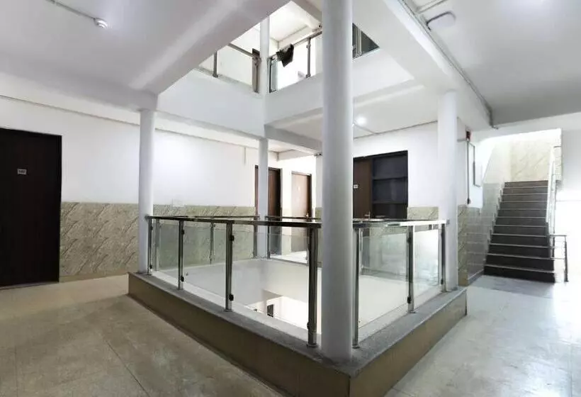 Hotelli O Noida Villa