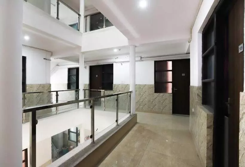 Hotelli O Noida Villa
