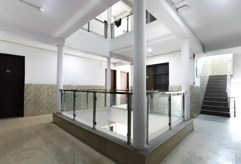 Hotelli O Noida Villa