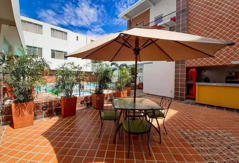 ホテル Victoria Plaza Millenium