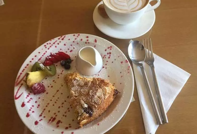 Aamiaismajoitus (B&B) Stephensons Tea And Coffee House