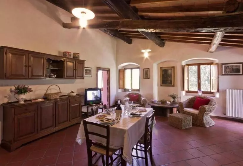 Hotelli Castello Di Pratelli