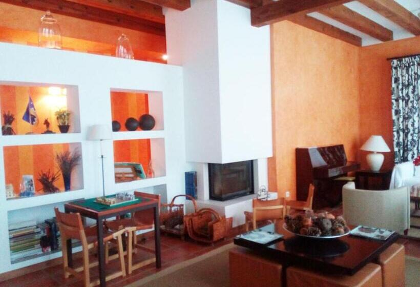 Hotell Rural El Jardin De La Hilaria