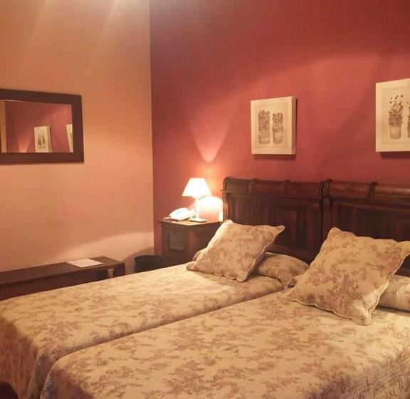 Hotell Rural El Jardin De La Hilaria