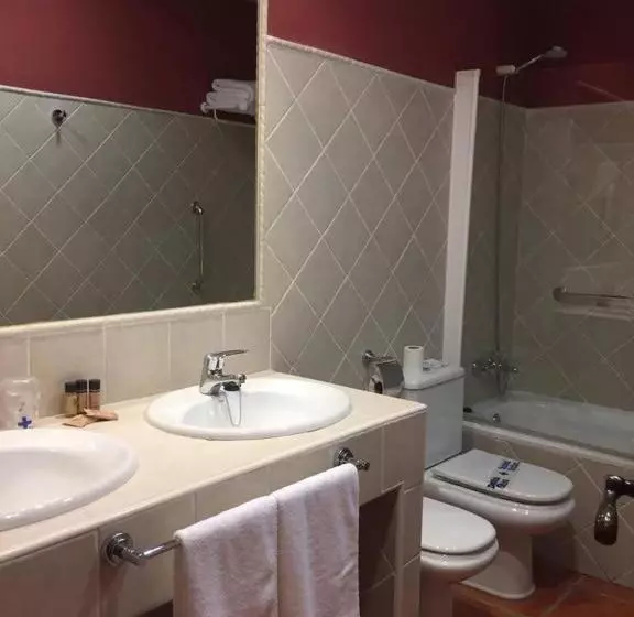 Hotelli Rural El Jardin De La Hilaria