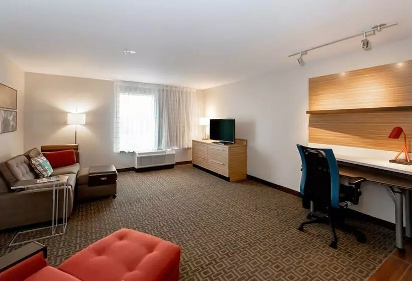ホテル Towneplace Suites By Marriott Louisville Airport