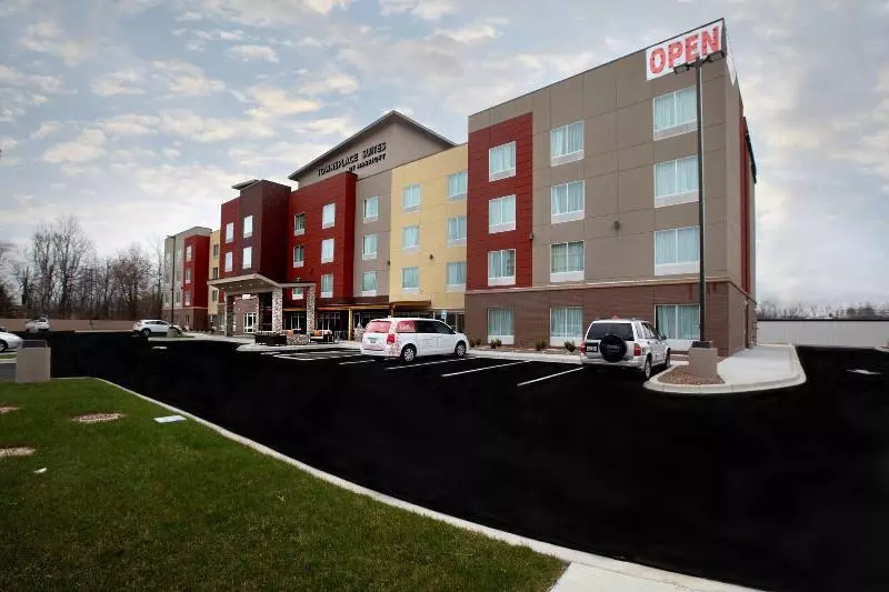 ホテル Towneplace Suites By Marriott Louisville Airport