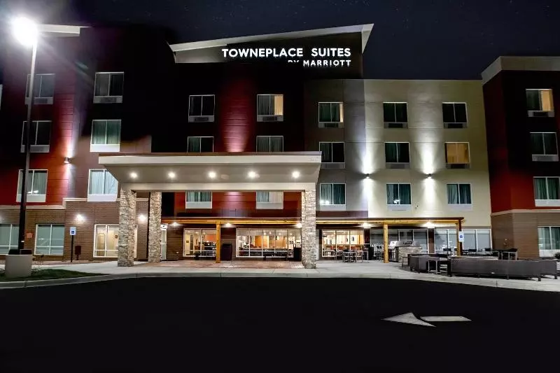 ホテル Towneplace Suites By Marriott Louisville Airport