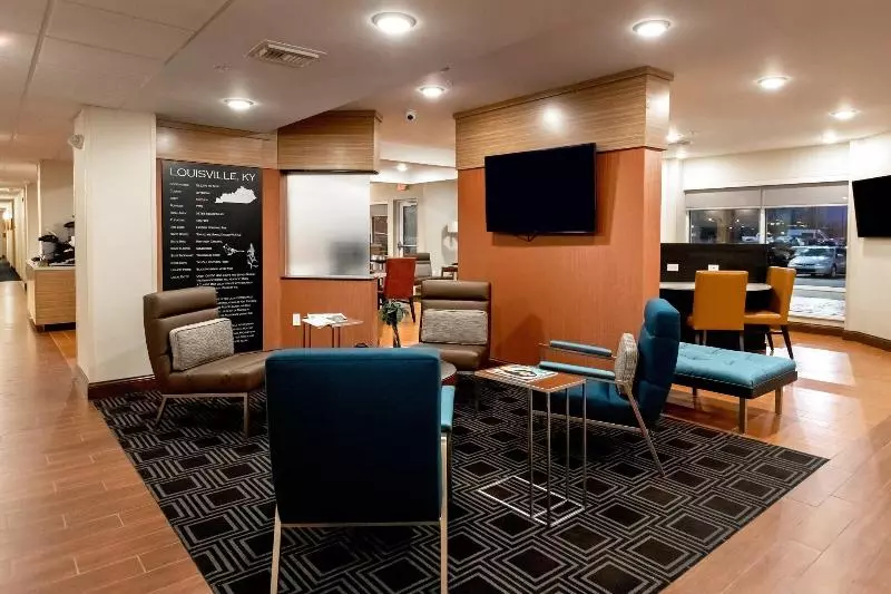 ホテル Towneplace Suites By Marriott Louisville Airport