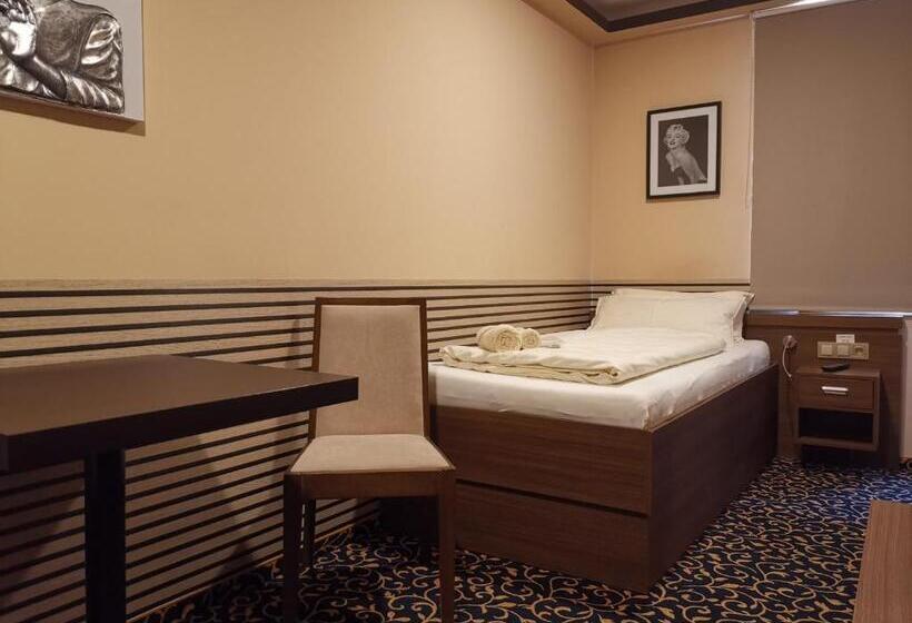 ホテル Zum Weissen Ochsen