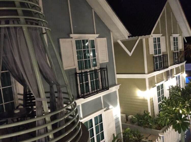 The Royale Chenang Resort