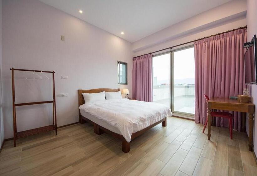 تختخواب و صبحانه 7 113